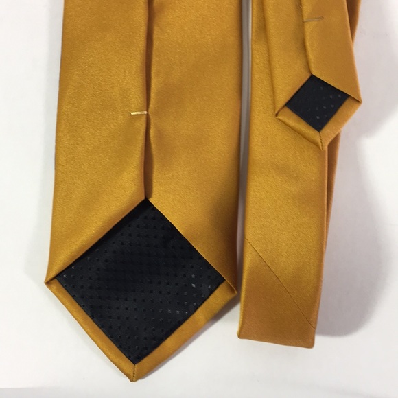NWOT Umo Lorenzo Tie - Picture 4 of 5